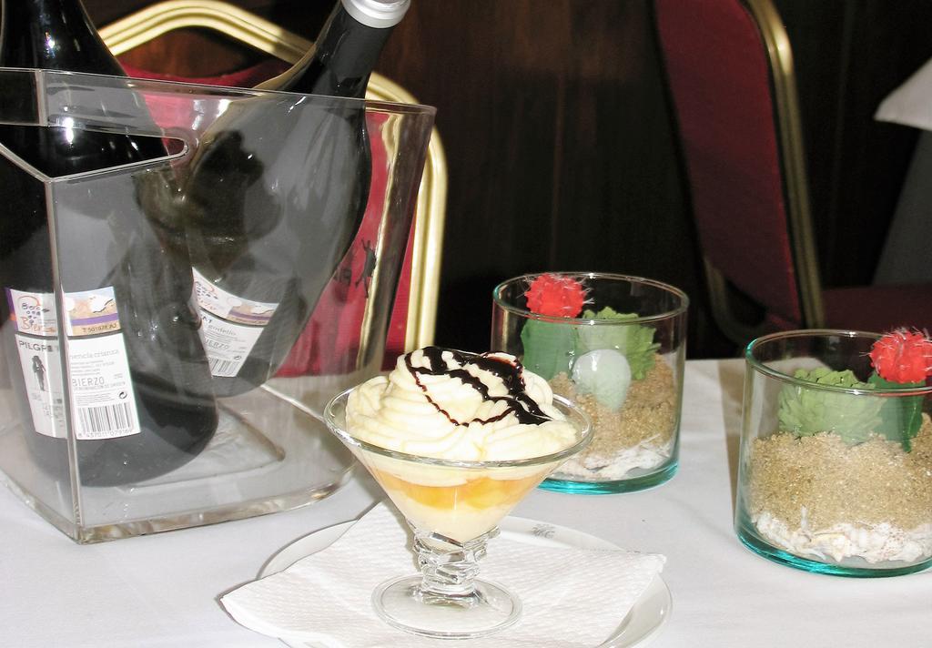 Hotel Madrid Bierzo Ponferrada Kültér fotó