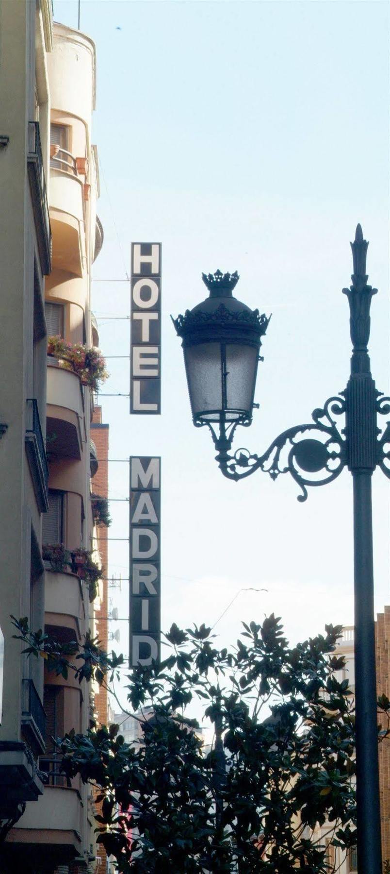 Hotel Madrid Bierzo Ponferrada Kültér fotó