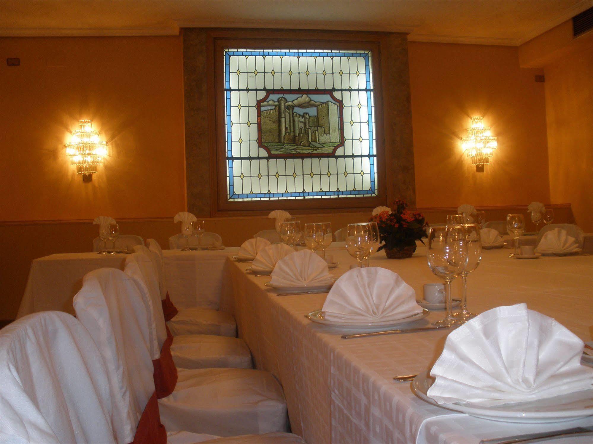 Hotel Madrid Bierzo Ponferrada Kültér fotó